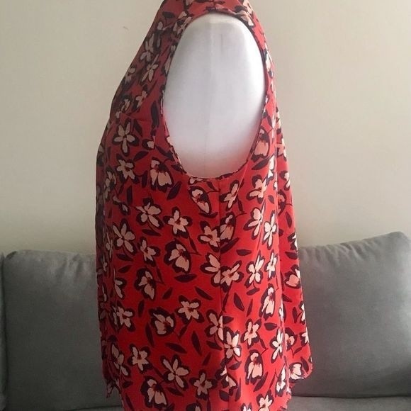 WHO WHAT WEAR Top Sleeveless Button-Down Red/Black/White Size M - Picture 4 of 8